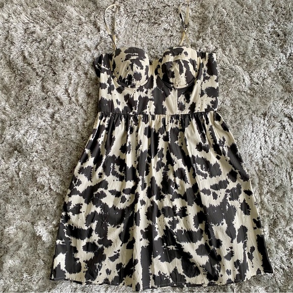 Moda International Black & White Print Dress Size 6 - Picture 6 of 9